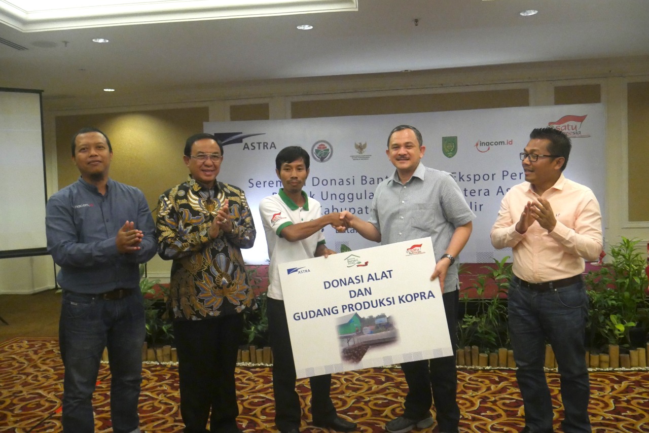 First Export of Leading Product of Astra Prosperous Village Indragiri Hilir Riau